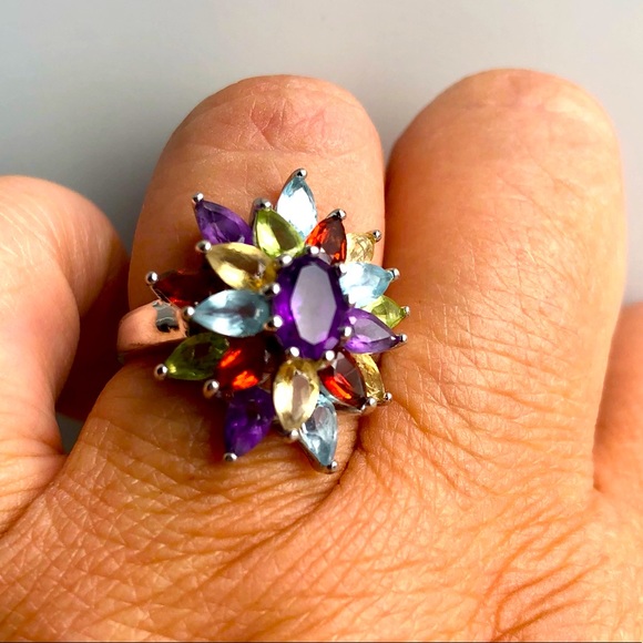 Jewelry - Sterling Silver Gemstone Floral Cluster Ring